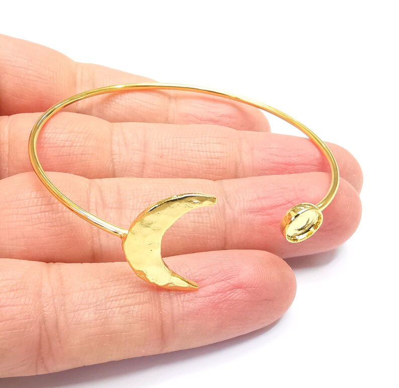 Crescent Moon Bracelet Bezel Blank Resin Bezel Cabochon Cuff Base Settings Adjustable Bracelet Shiny Gold Plated Brass (6mm Bezel) G33110