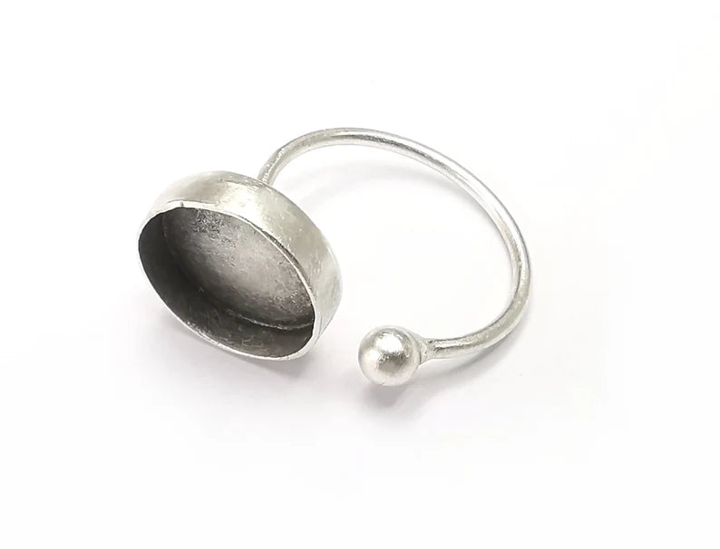 Ball Ring Blank Setting, Round Cabochon Mounting, Adjustable Resin Ring Base Bezels, Antique Silver Plated (14mm) G33120