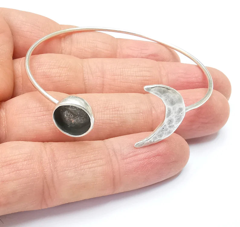 Crescent Moon Bracelet Bezel Blank Resin Bezel Cabochon Cuff Base Setting Adjustable Bracelet Silver Plated Brass (10mm Bezel) G33126