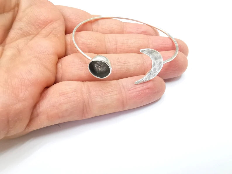 Crescent Moon Bracelet Bezel Blank Resin Bezel Cabochon Cuff Base Setting Adjustable Bracelet Silver Plated Brass (10mm Bezel) G33126