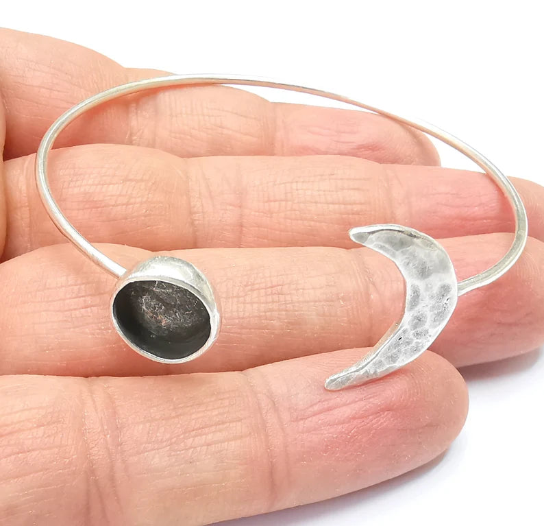Crescent Moon Bracelet Bezel Blank Resin Bezel Cabochon Cuff Base Setting Adjustable Bracelet Silver Plated Brass (10mm Bezel) G33126