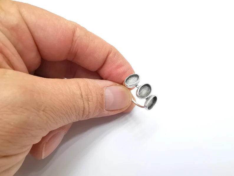 Oval Ring Blank Setting, Cabochon Mounting, Adjustable Resin Ring Base Bezels, Antique Silver Plated Brass Ring (8x6mm bezel) G33127