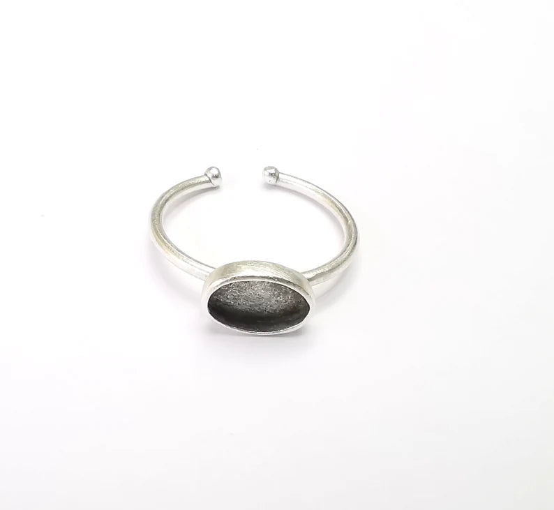 Oval Ring Blank Setting, Cabochon Mounting, Adjustable Resin Ring Base Bezels, Antique Silver Plated Brass Ring (9x6mm bezel) G33130