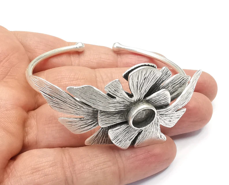 Flower Bracelet Bezel Blank Resin Bezel Cabochon Cuff Base Settings Adjustable Bracelet Antique Silver Plated Brass (8mm) G33143