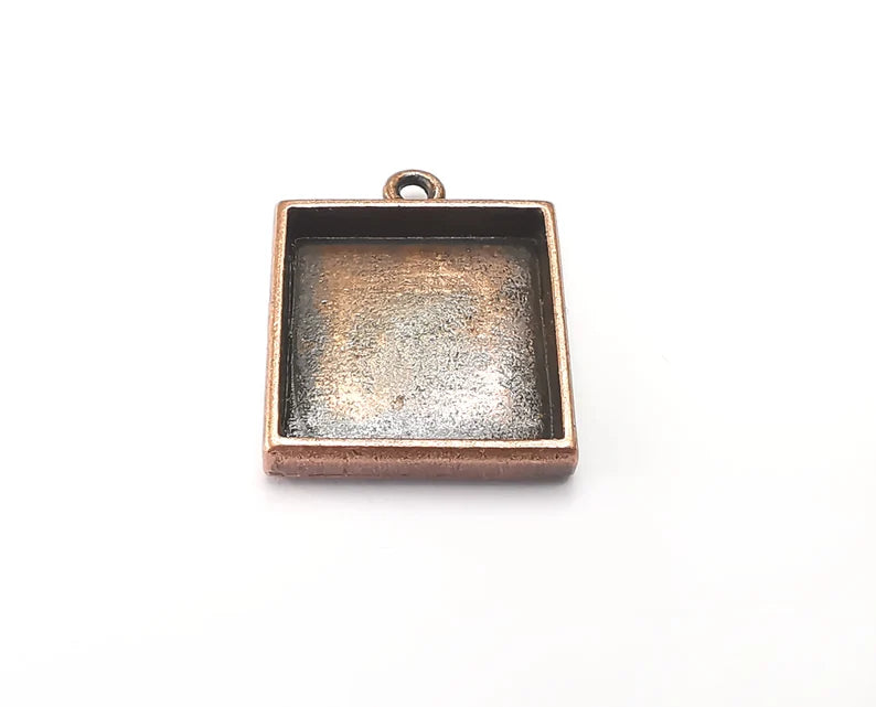 2 Square Pendant Blanks, Resin Bezel Bases, Mosaic Mountings, Dry flower Frame, Polymer Clay base, Antique Copper Plated (18mm) G33255