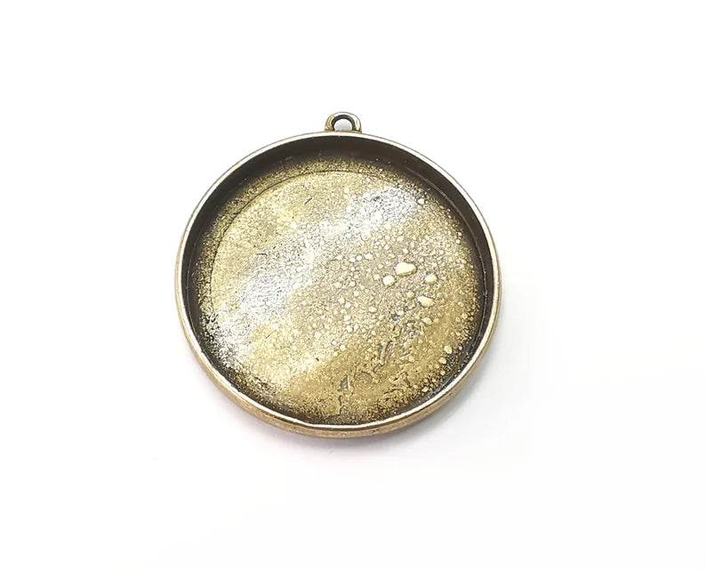 Round Pendant Blanks, Resin Bezel Bases, Mosaic Mountings, Polymer Clay base, Antique Bronze Plated (35mm) G33256