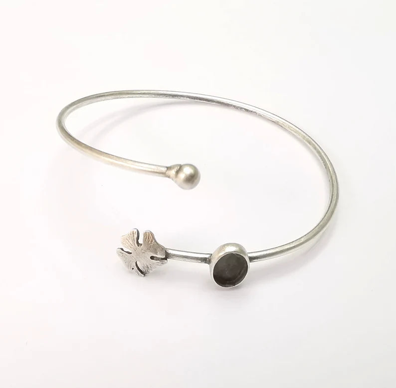 Clover Bracelet Bezel Blank Resin Bezel Cabochon Cuff Base Settings Adjustable Bracelet Antique Silver Plated Brass (9x6mm Bezel) G33154