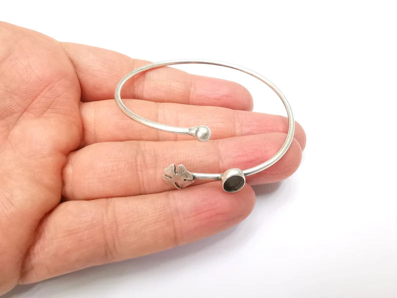 Clover Bracelet Bezel Blank Resin Bezel Cabochon Cuff Base Settings Adjustable Bracelet Antique Silver Plated Brass (9x6mm Bezel) G33154