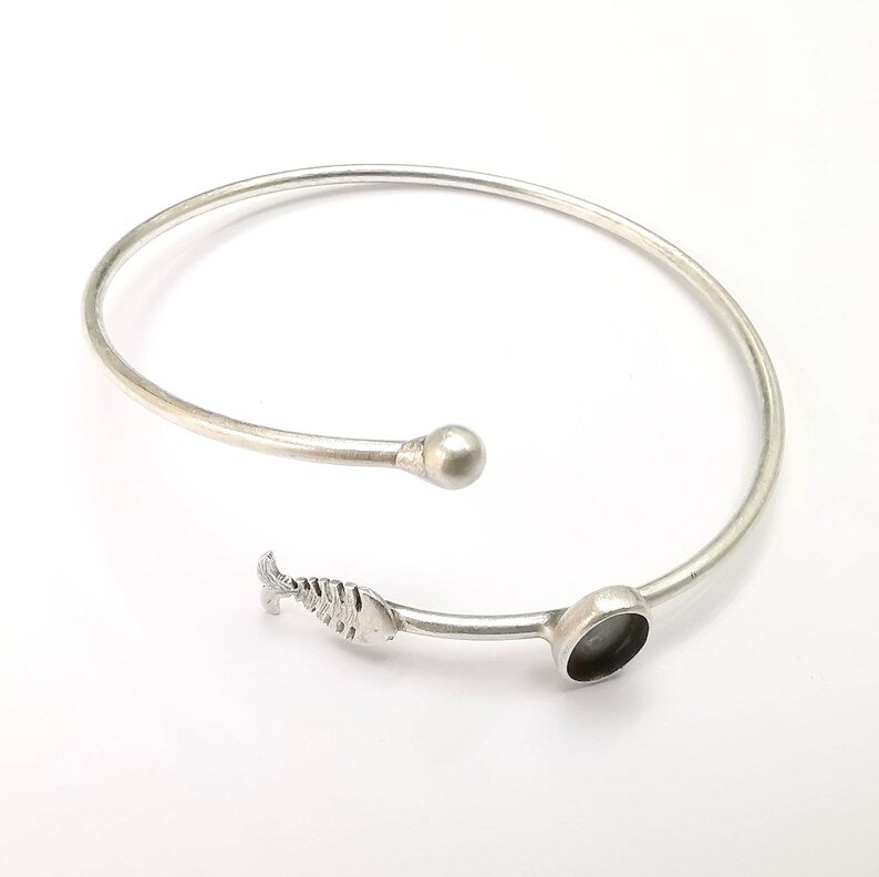 Fish Bracelet Bezel Blank Resin Bezel Cabochon Cuff Base Settings Adjustable Bracelet Antique Silver Plated Brass (9x6mm Bezel) G33161