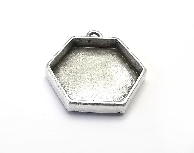 2 Hexagonal Pendant Blanks, Resin Bezel Bases, Mosaic Mountings, Dry flower Frame, Polymer Clay base, Antique Silver Plated (20mm) G33162