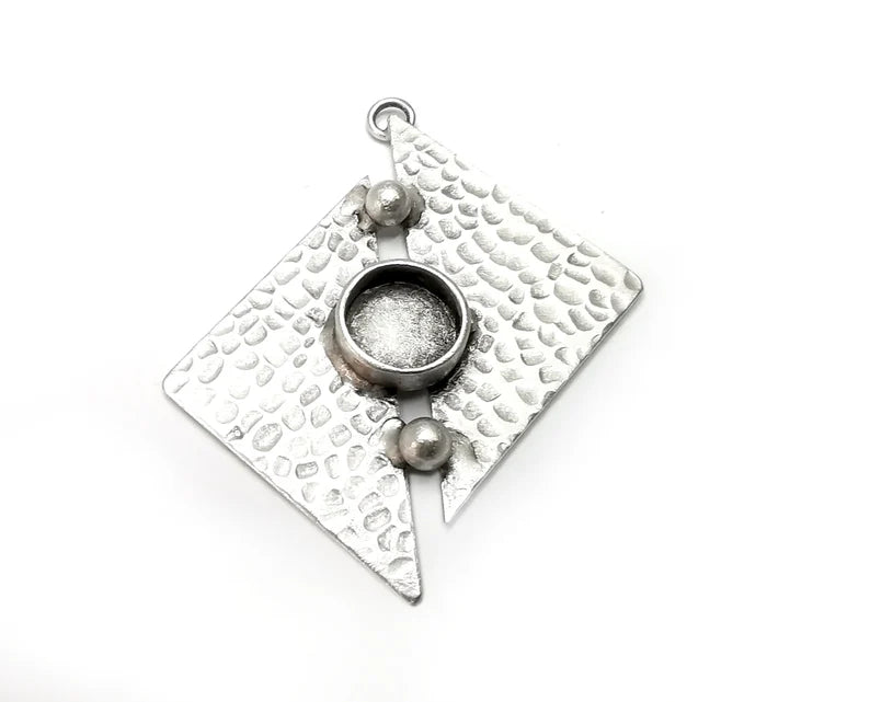 Hammered Pendant Blanks, Resin Bezel Bases, Mosaic Mountings, Dry flower Frame, Polymer Clay base, Antique Silver Brass (10mm) G33263