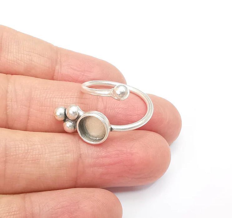 Silver Ring Blank Setting, Cabochon Mounting, Adjustable Resin Ring Base Bezels, Antique Silver Plated Brass Ring (8mm) G33184