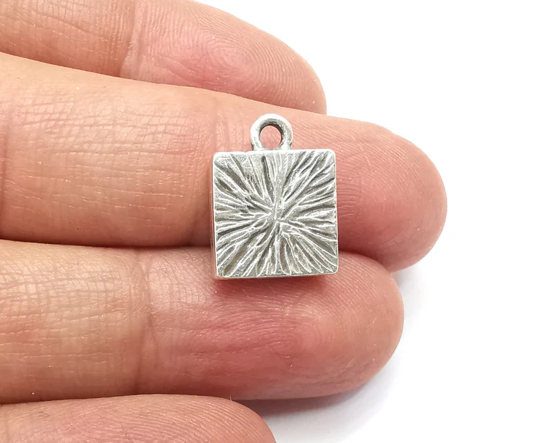 Square Pendant Blanks, Resin Bezel Bases, Mosaic Mountings, Dry flower Frame, Polymer Clay base, Antique Silver Plated (10mm) G33199