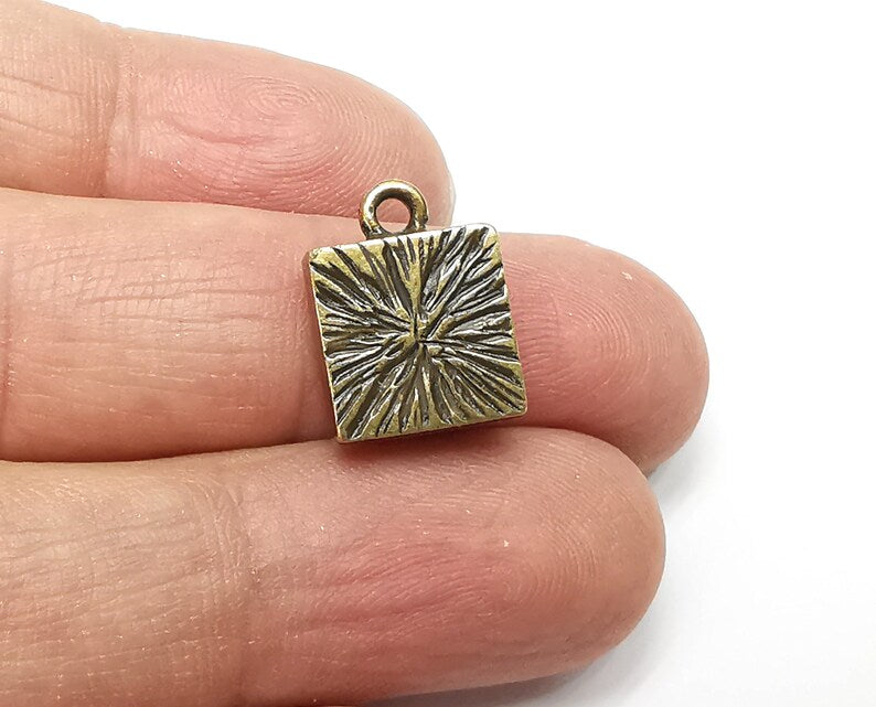 4 Square Pendant Blanks, Resin Bezel Bases, Mosaic Mountings, Dry flower Frame, Polymer Clay base, Antique Bronze Plated (10mm) G33291