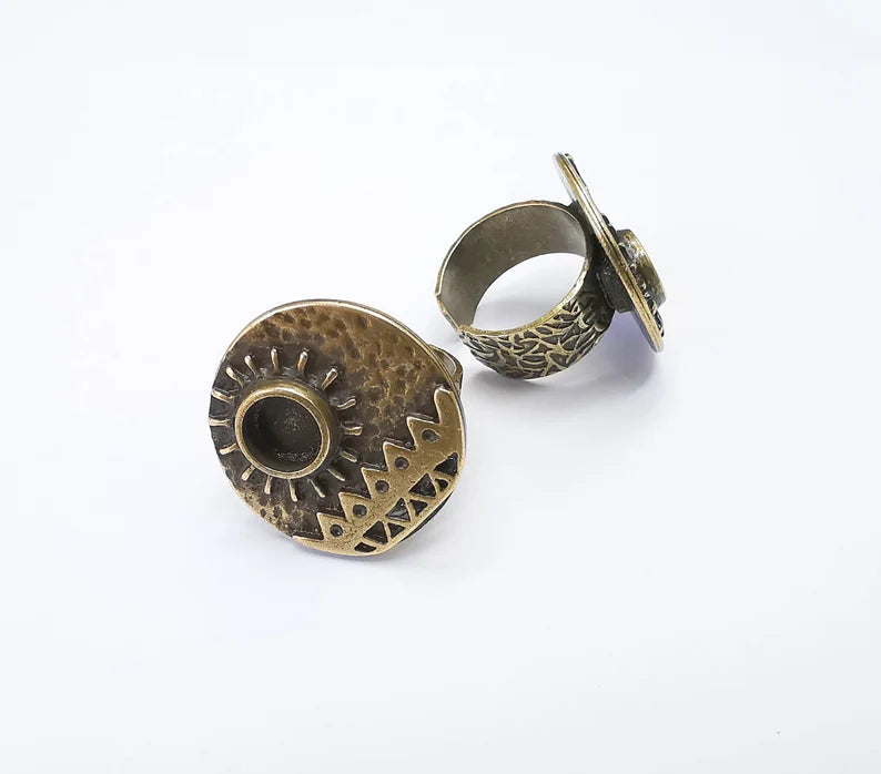 Sun Motif Ring Blank Setting, Cabochon Mounting, Adjustable Resin Base, Inlay Ring Mosaic Ring Bezel Antique Bronze Plated (8mm) G33213