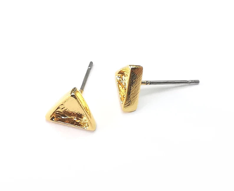 Gold Triangle Blank Earring Bezel Set Base Shiny Gold Plated Brass Earring Stud Base (6mm blank) G33226