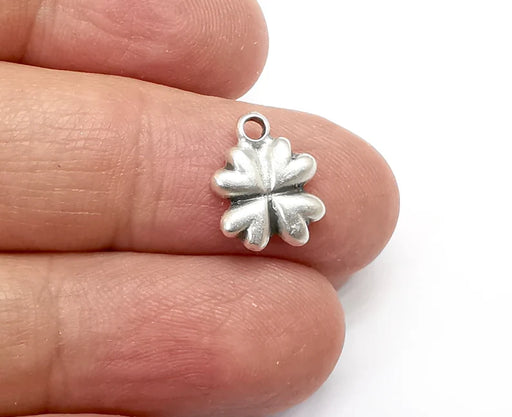 5 Clover Heart Charms Antique Silver Plated Charms (13x10mm) G33232