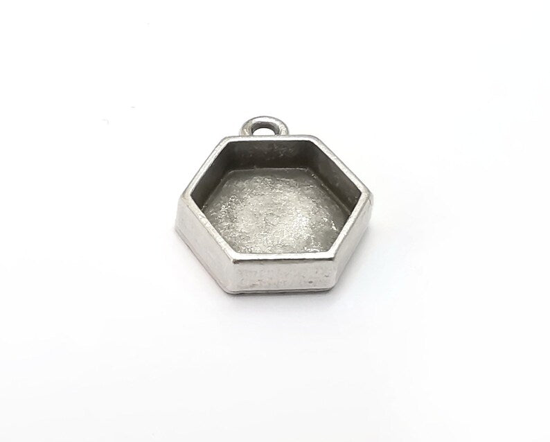 5 Hexagonal Pendant Blanks, Resin Bezel Bases, Mosaic Mountings, Dry flower Frame, Polymer Clay base, Antique Silver Plated (12mm) G33300