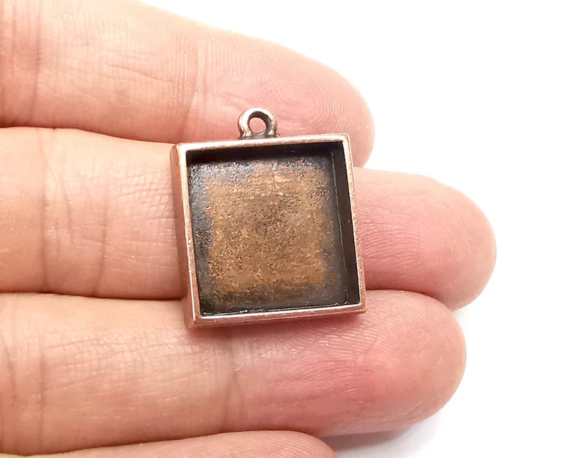 2 Square Pendant Blanks, Resin Bezel Bases, Mosaic Mountings, Dry flower Frame, Polymer Clay base, Antique Copper Plated (18mm) G33255