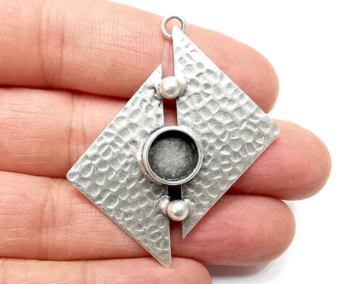 Hammered Pendant Blanks, Resin Bezel Bases, Mosaic Mountings, Dry flower Frame, Polymer Clay base, Antique Silver Brass (10mm) G33263
