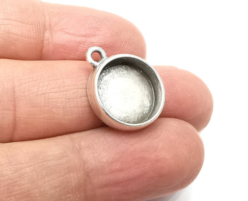 2 Round Pendant Blanks, Resin Bezel Bases, Mosaic Mountings, Dry flower Frame, Polymer Clay base, Antique Silver Plated (14mm) G33269
