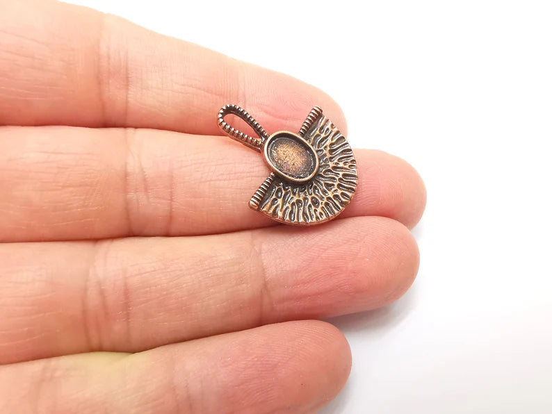 5 Copper Dangle Charms Antique Copper Plated Charms (27x22mm) G33352