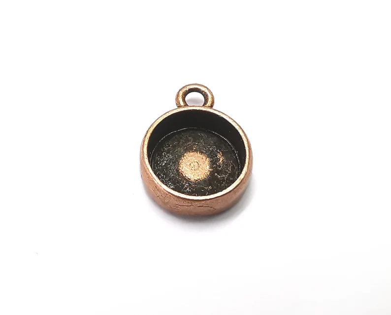 5 Round Pendant Blanks, Resin Bezel Bases, Mosaic Mountings, Dry flower Frame, Polymer Clay base, Antique Copper Plated (10mm) G33389