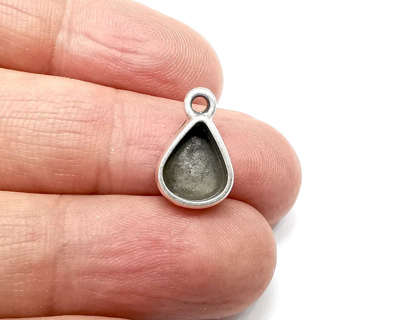 5 Drop Pendant Blanks, Resin Bezel Bases, Mosaic Mountings, Dry flower Frame, Polymer Clay base, Antique Silver Plated (10x8mm) G33395