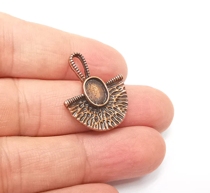 5 Copper Dangle Charms Antique Copper Plated Charms (27x22mm) G33352