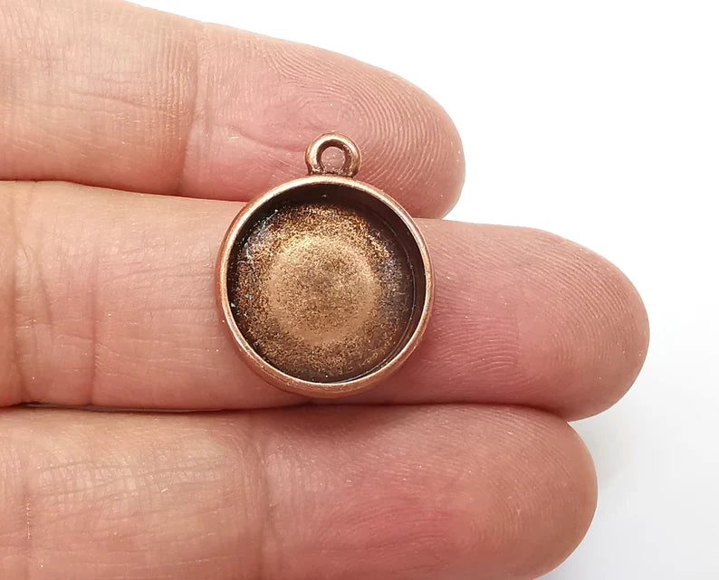 5 Round Pendant Blanks, Resin Bezel Bases, Mosaic Mountings, Dry flower Frame, Polymer Clay base, Antique Copper Plated (14mm) G33364