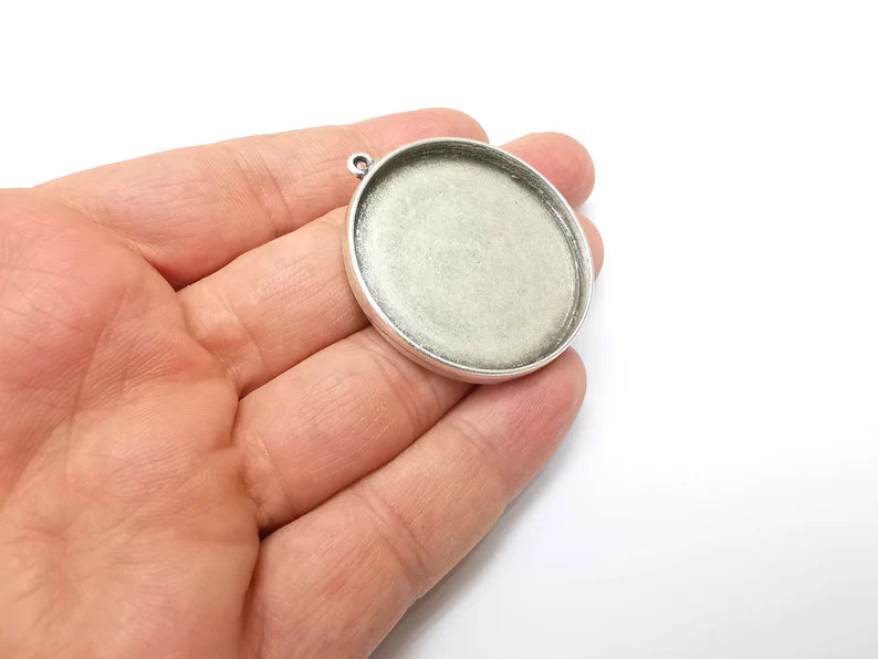 Round Pendant Blanks, Resin Bezel Bases, Mosaic Mountings, Dry flower Frame, Polymer Clay base, Antique Silver Plated (40mm) G33430