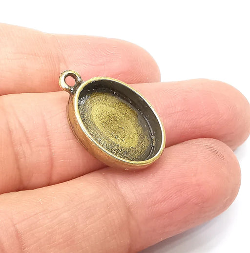 Oval Charm Bezel, Resin Blank, inlay Mounting, Mosaic Pendant Frame, Cabochon Base,Dry Flower Setting,Antique Bronze Plated (18x13mm) G33436