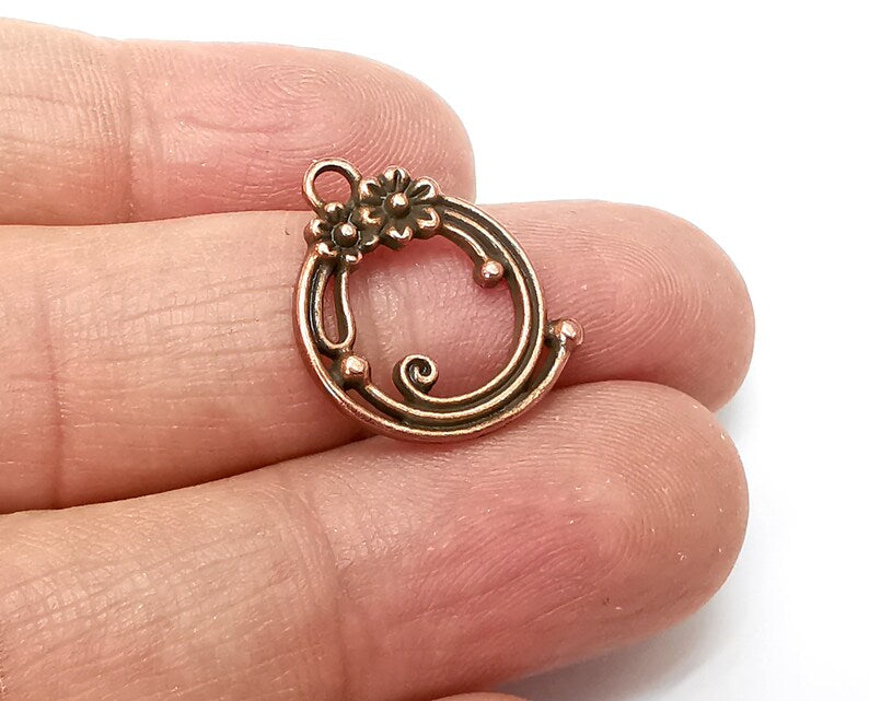 5 Flower Charms Antique Copper Plated Charms (21x17mm) G33376