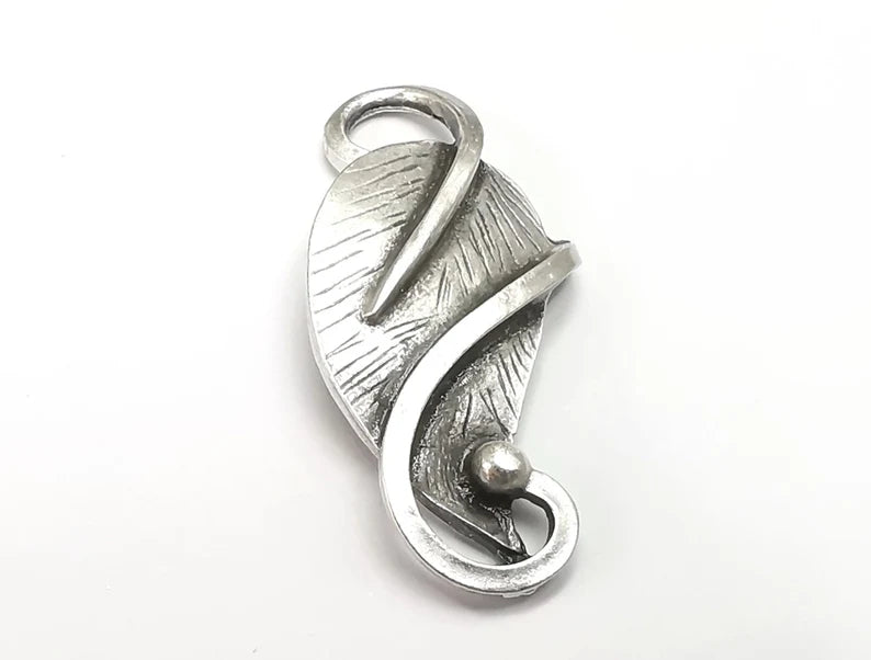Leaf Charms, Antique Silver Plated Dangle Charms (36x17mm) G33449