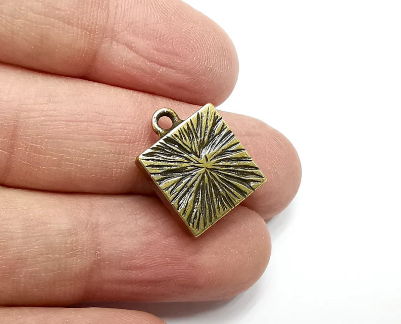 4 Square Pendant Blanks, Resin Bezel Bases, Mosaic Mountings, Dry flower Frame, Polymer Clay base, Antique Bronze Plated (12mm) G33408