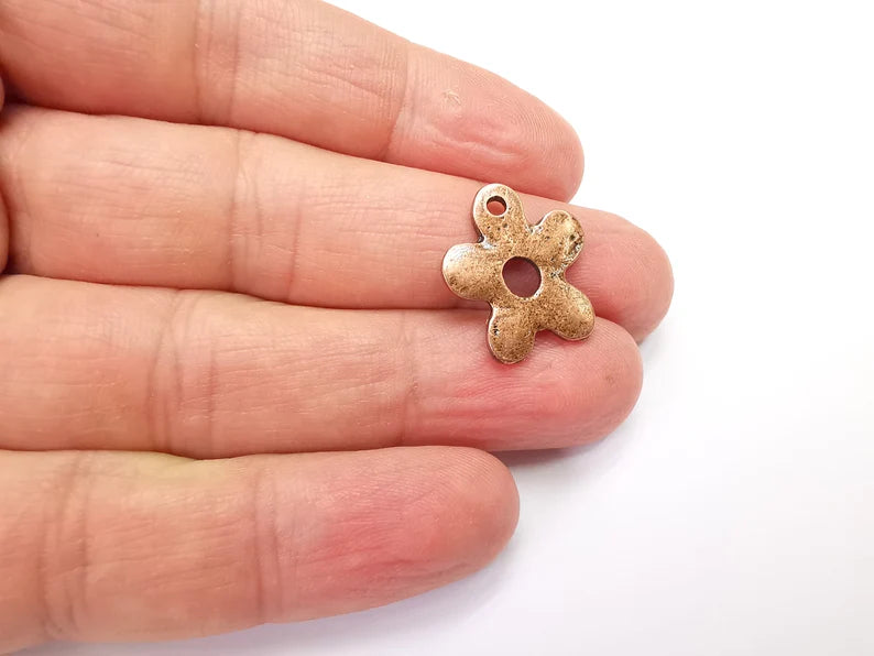 5 Flower Charms, Double Sided Flower Charms, Antique Copper Plated (21x18mm) G33484