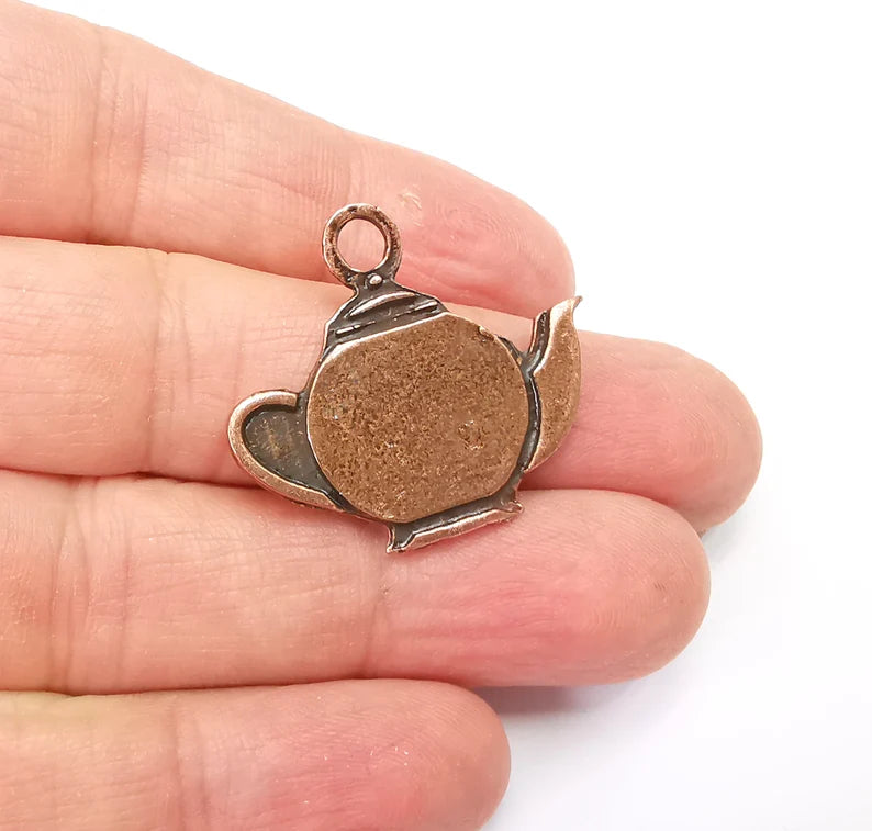 2 Teapot copper charms Antique copper plated charms (32x28mm) G33487
