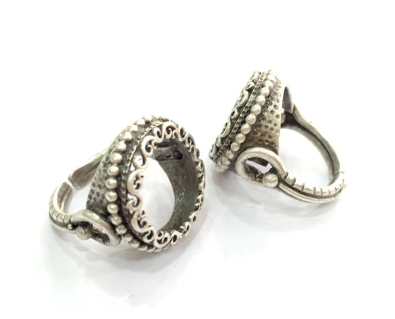 Adjustable Ring Blank (18mm Blank), Antique Silver Plated Brass G27127