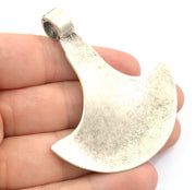 Antique Silver Plated Pendants (70x65mm) Antique Silver Plated Metal  G11800