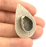 Adjustable Hammered  Ring Blank, ( 18x13mm drop blank ) Antique Silver Plated Brass G6040