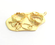 Gold Plated Brass Hammered  Pendant Setting Mountings Blanks  ( 18x13mm drop and 12mm square blank )  Gold Plated Brass G6047