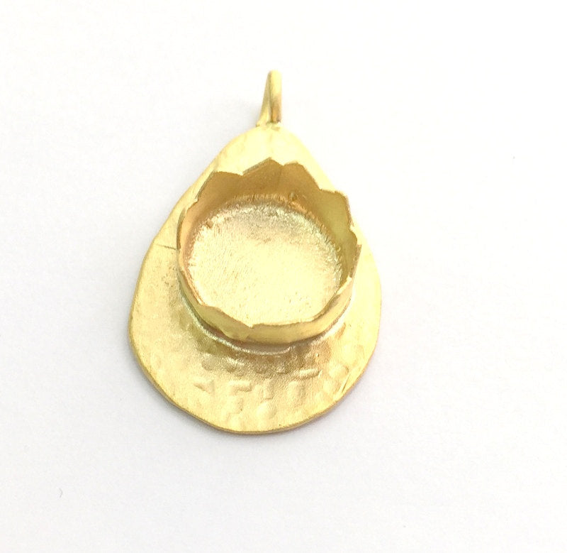 Gold Plated Brass Hammered  Pendant Setting Mountings Blanks  ( 14mm blank )   G6051