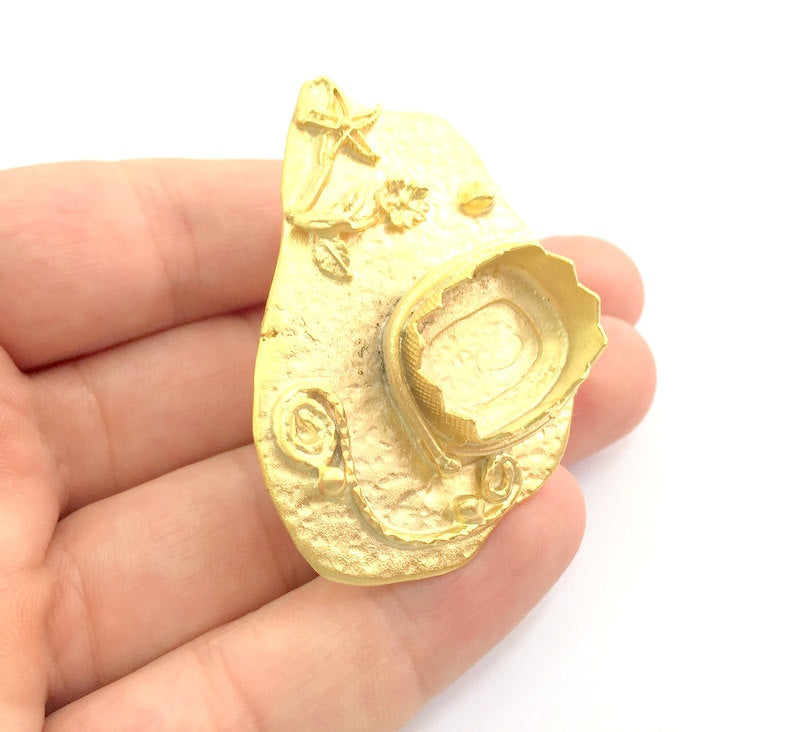 Adjustable Hammered Ring Blank, (20x15mm blank )  Gold Plated Brass G6080