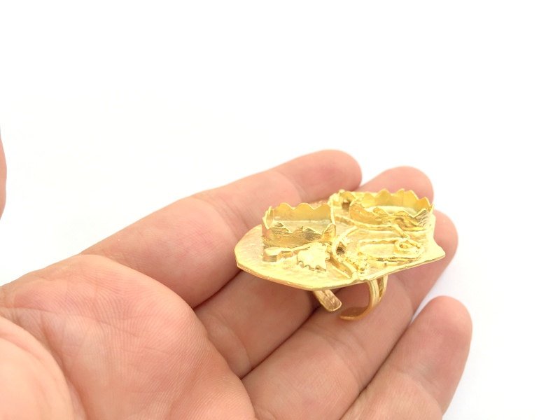 Adjustable Hammered Ring Blank, ( 18x13mm drop 12mm blank )  Gold Plated Brass G6083