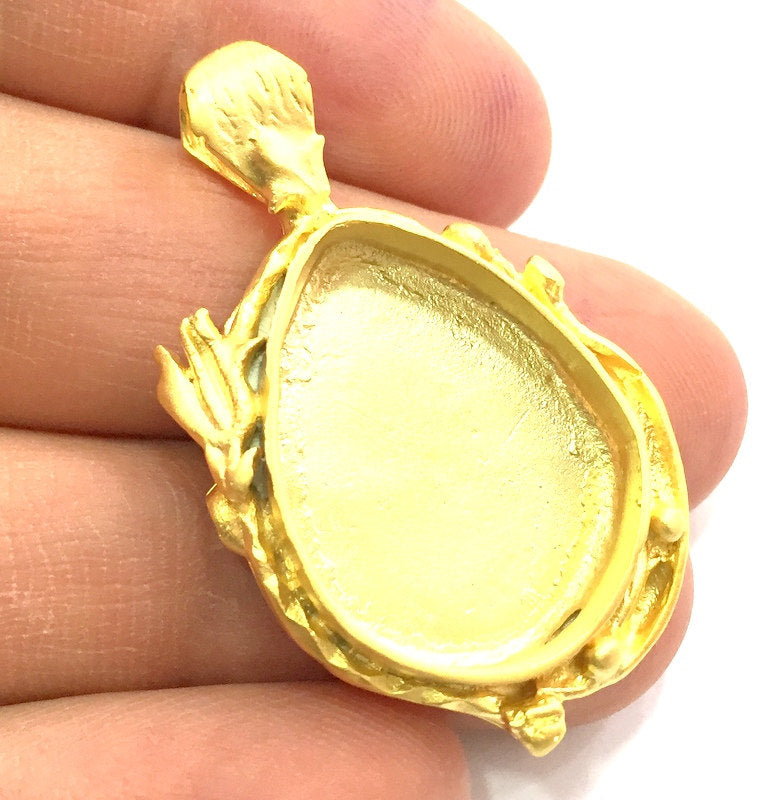 Gold Plated Brass Mountings ,  Blanks   (25x18mm drop blank) G5841