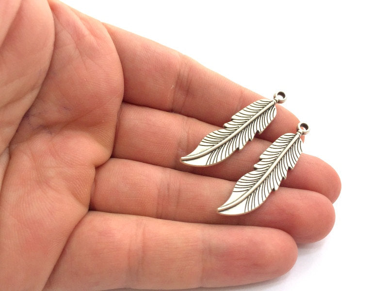 4 Pcs Antique Silver Feather Pendants (45x10mm) Antique Silver Plated Metal  G5870