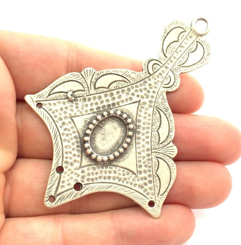 Antique Silver Plated Blank Pendant , Mountings  (14x10mm Blank)  G5877