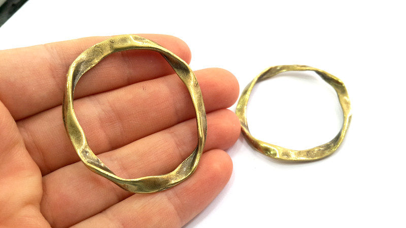 2 Antique Bronze  Circle Round Connector ,Findings 2 Pcs (52x44 mm) G5911