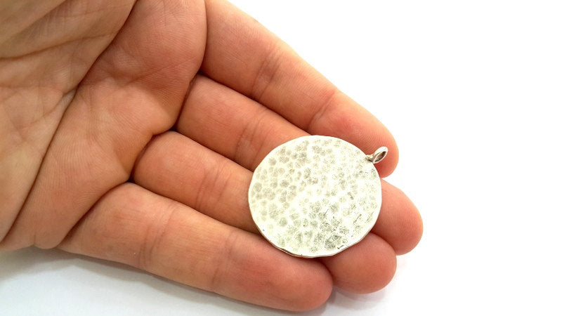 Silver Pendant Hammered Round Pendant  (35mm)  Antique Silver Plated Brass   G9214