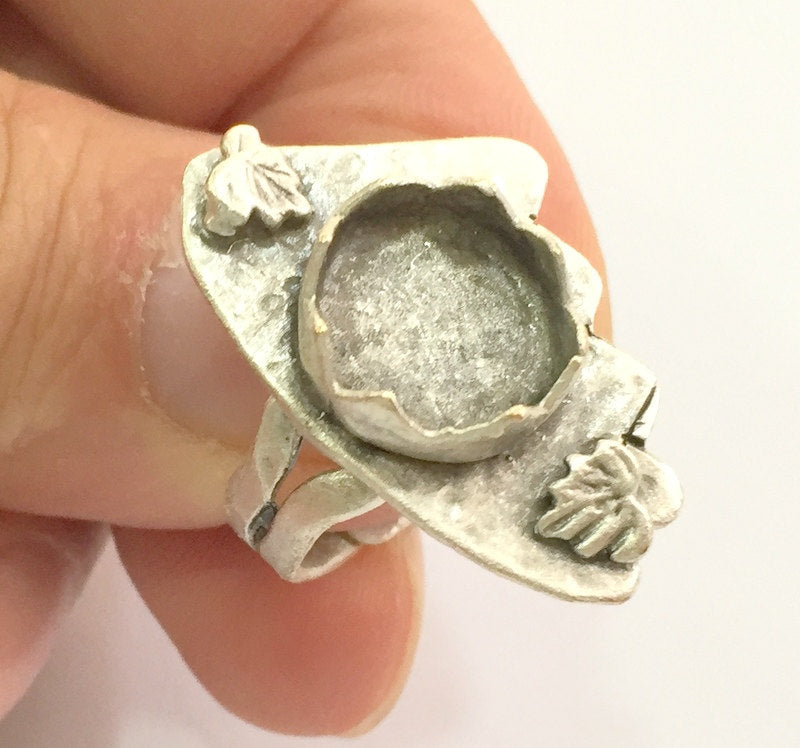 Adjustable Hammered  Ring Blank, ( 12mm blank ) Antique Silver Plated Brass G6041